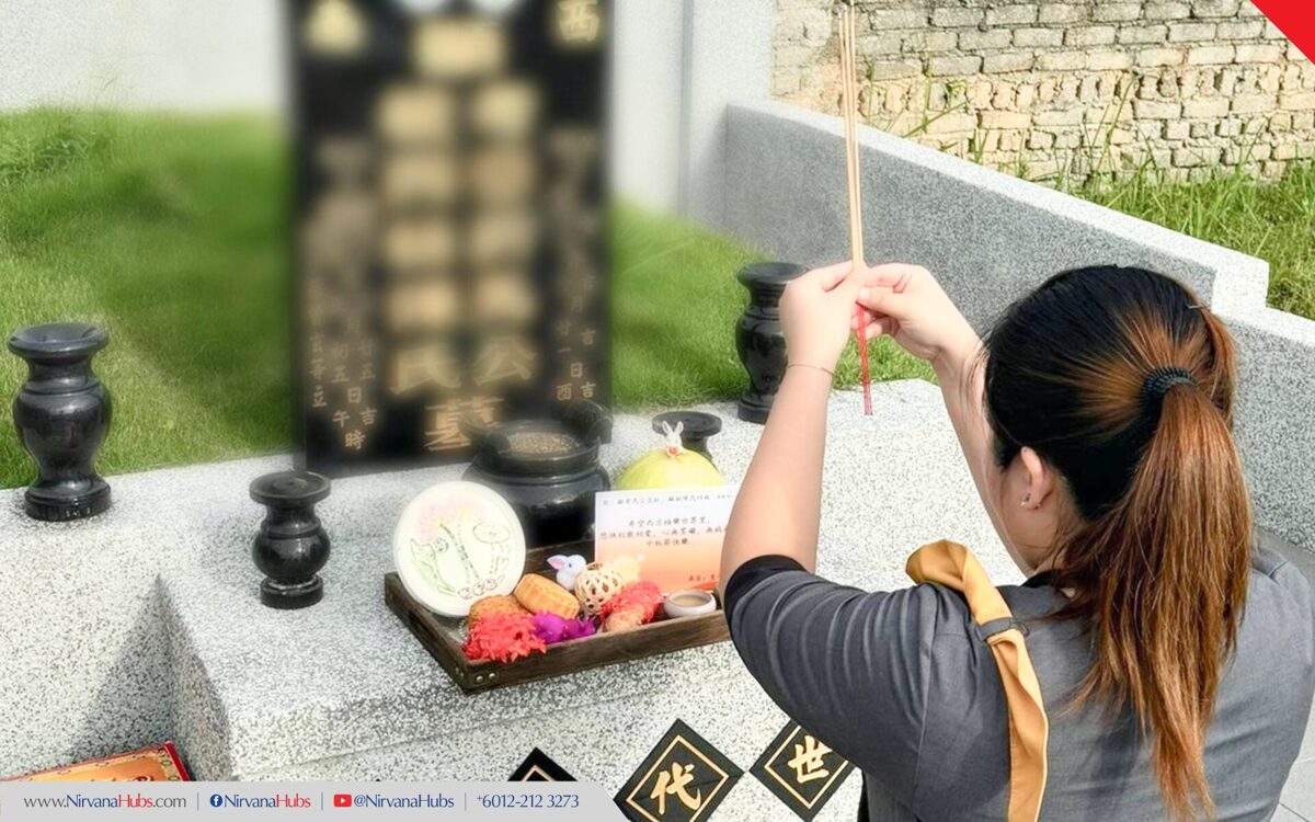 Nirvana_Others-dai-bai.jpg